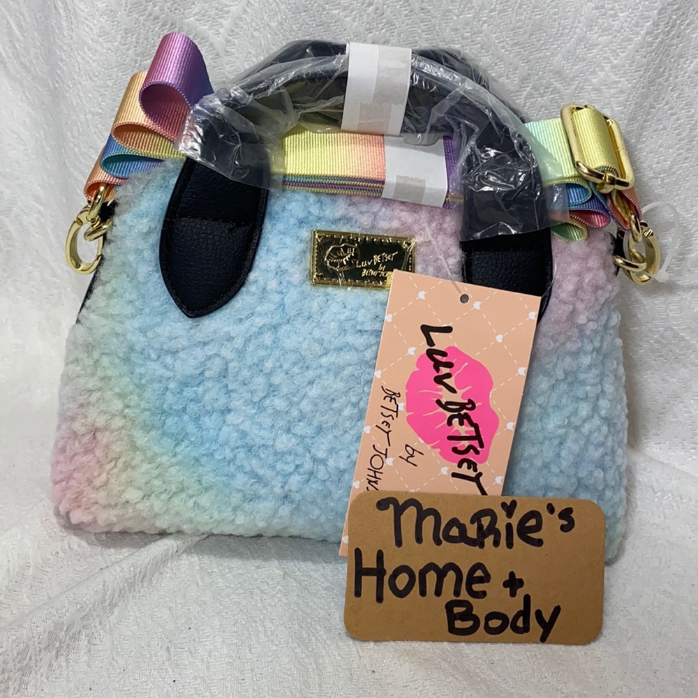 Betsey Johnson Luv Crossbody Purse Hand Bag pastel rainbow teddy fur furry NWT